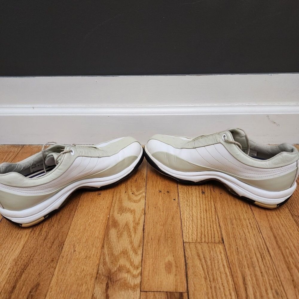 FootJoy Contour Series Womens Size‎  7 M Golf Shoes Oxfords Leather White/Beige - Picture 6 of 15